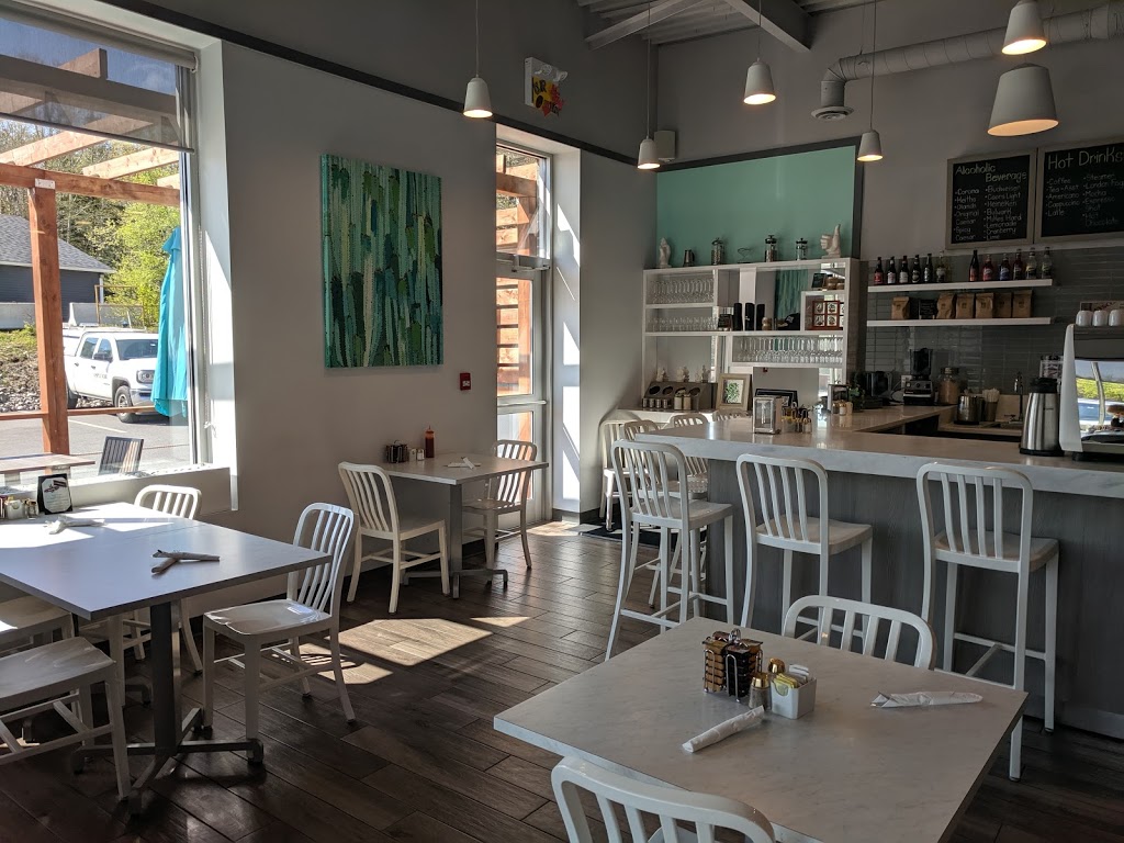 The Gold Bean Cafe | 21 Beech Hill Rd, Chester Basin, NS B0J 1K0, Canada | Phone: (902) 627-2914