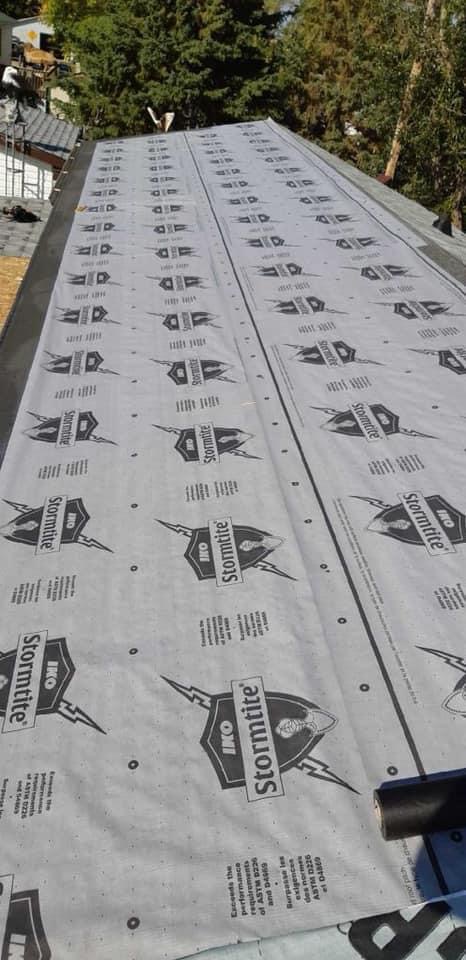Vargas Antilek Roofing | 1057 1 St E, Prince Albert, SK S6V 0C6, Canada | Phone: (306) 960-2171