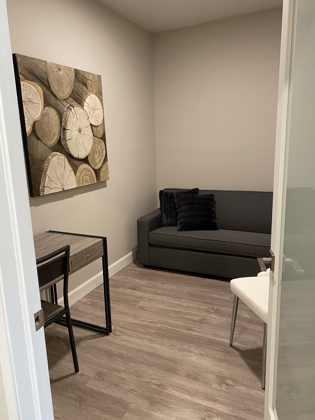 Sawmill Flats Arnprior Apartments | 12 Jack Crescent, Arnprior, ON K7S 3Y7, Canada | Phone: (613) 315-8085