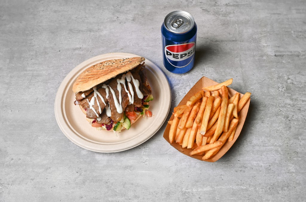 Le Doner | 3100 Blvd. de la Concorde E, Laval, QC H7E 2B8, Canada | Phone: (450) 661-3666