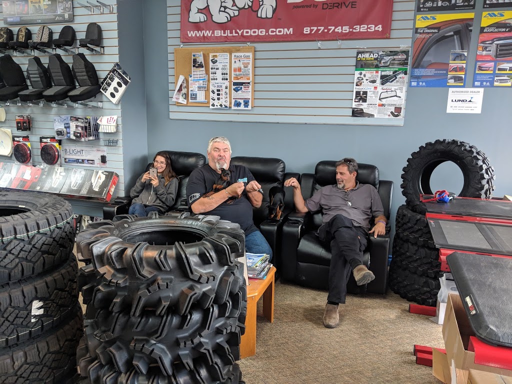 Summit Customs | 3737B Portage Ave, Winnipeg, MB R3K 2A8, Canada | Phone: (204) 889-1966
