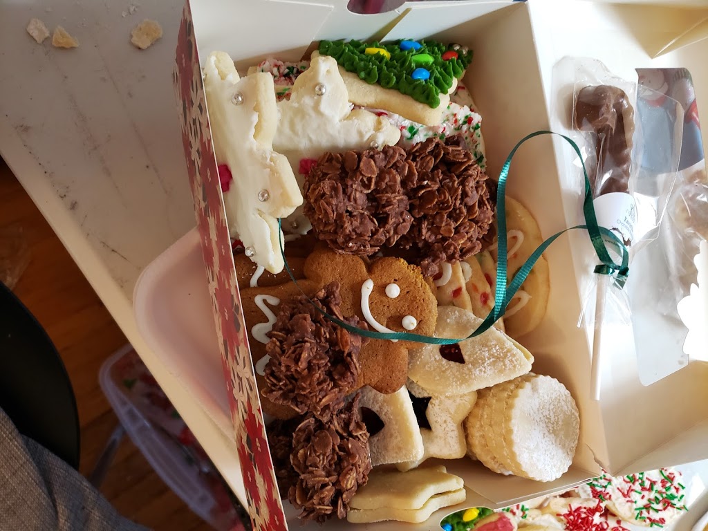 GRANDMAS GOODIES | 246 Rose St, Barrie, ON L4M 2V3, Canada | Phone: (705) 627-0551