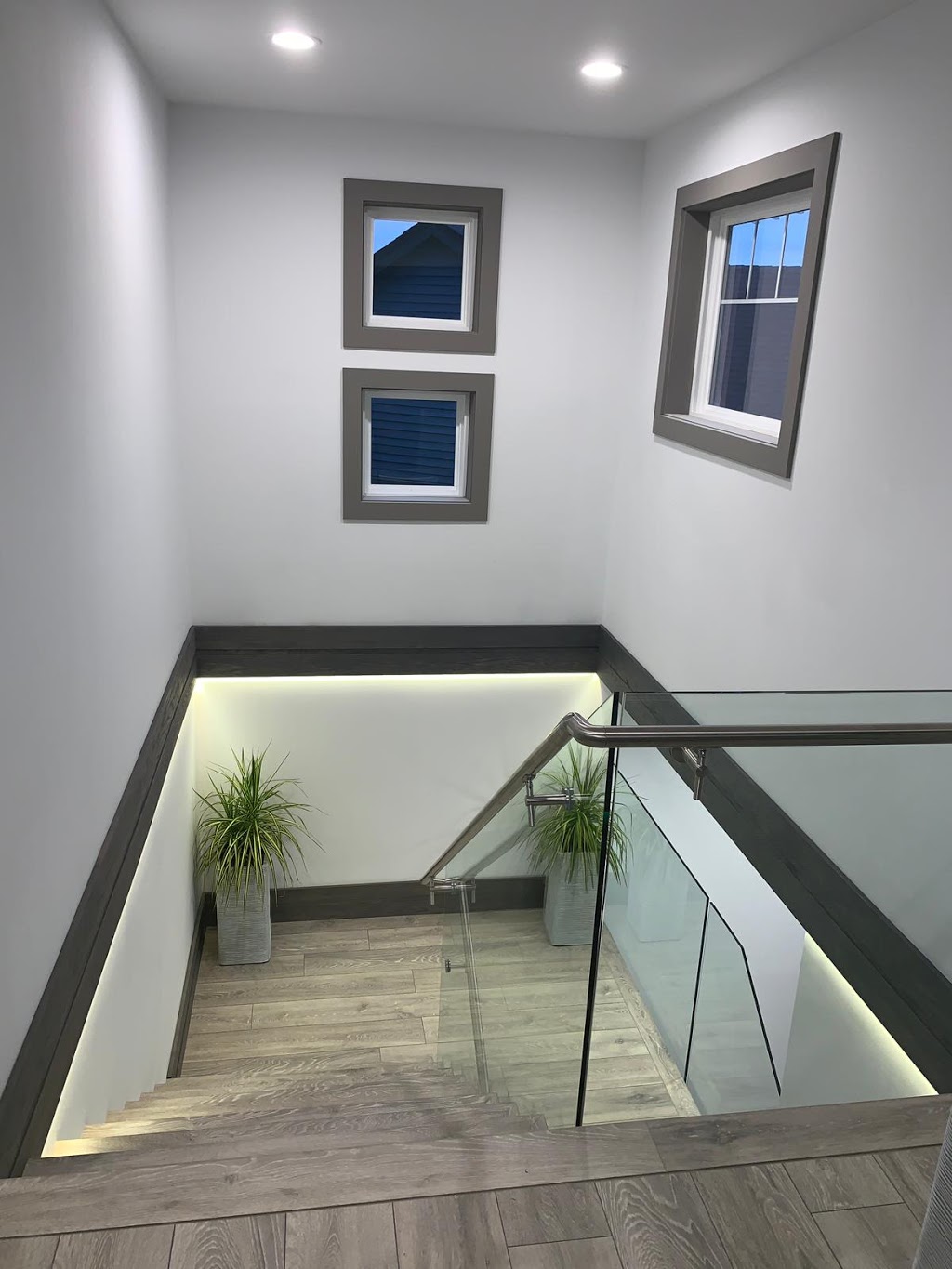 Astro Glass Railing Ltd | 24337 102a Ave, Maple Ridge, BC V2W 1X9, Canada | Phone: (778) 320-3483