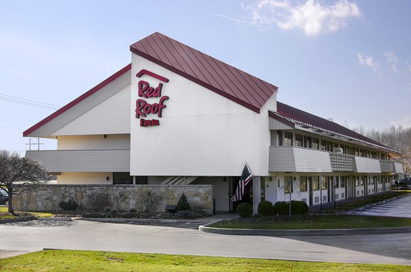 Red Roof Inn Buffalo Hamburg/ I-90 | 5370 Camp Rd, Hamburg, NY 14075, USA | Phone: (716) 648-7222
