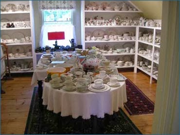 Robert MacNeils Past China Patterns | 13711 Nova Scotia Trunk 1, Wilmot, NS B0P 1W0, Canada | Phone: (902) 825-0032