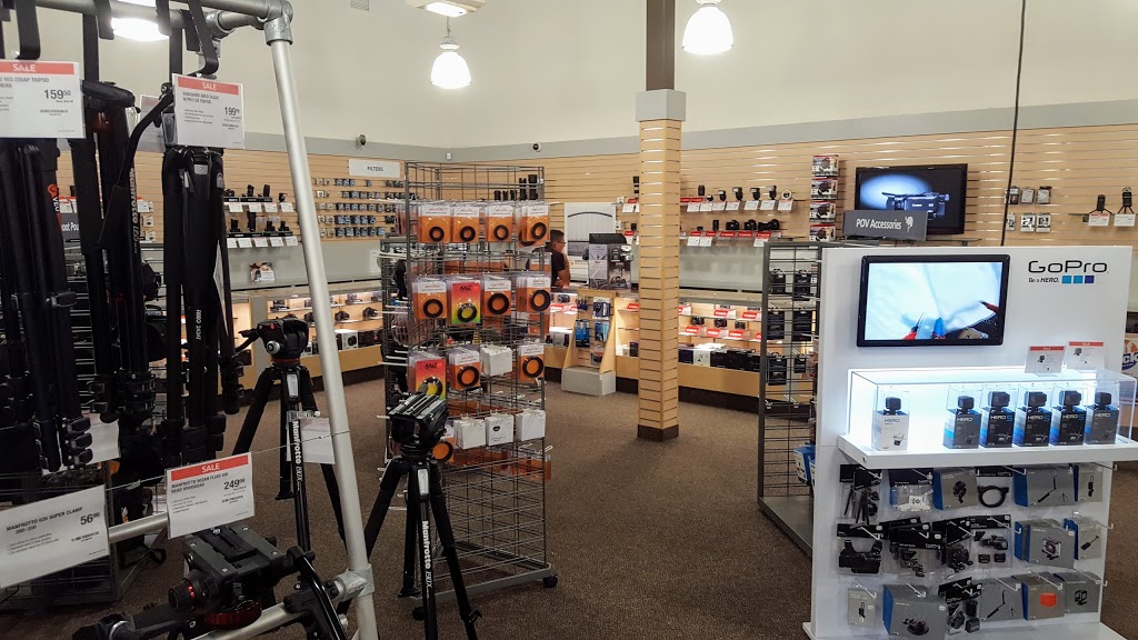 Henrys | 1070 Wellington Rd unit 19/20, London, ON N6E 1M2, Canada | Phone: (519) 686-7481