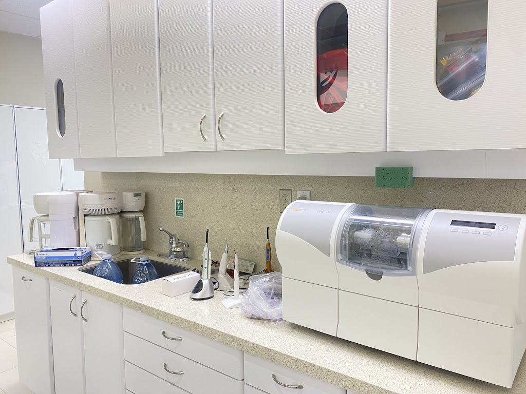 HK Dental Centre | 3190 Steeles Ave E #100, Markham, ON L3R 1G9, Canada | Phone: (905) 513-8388