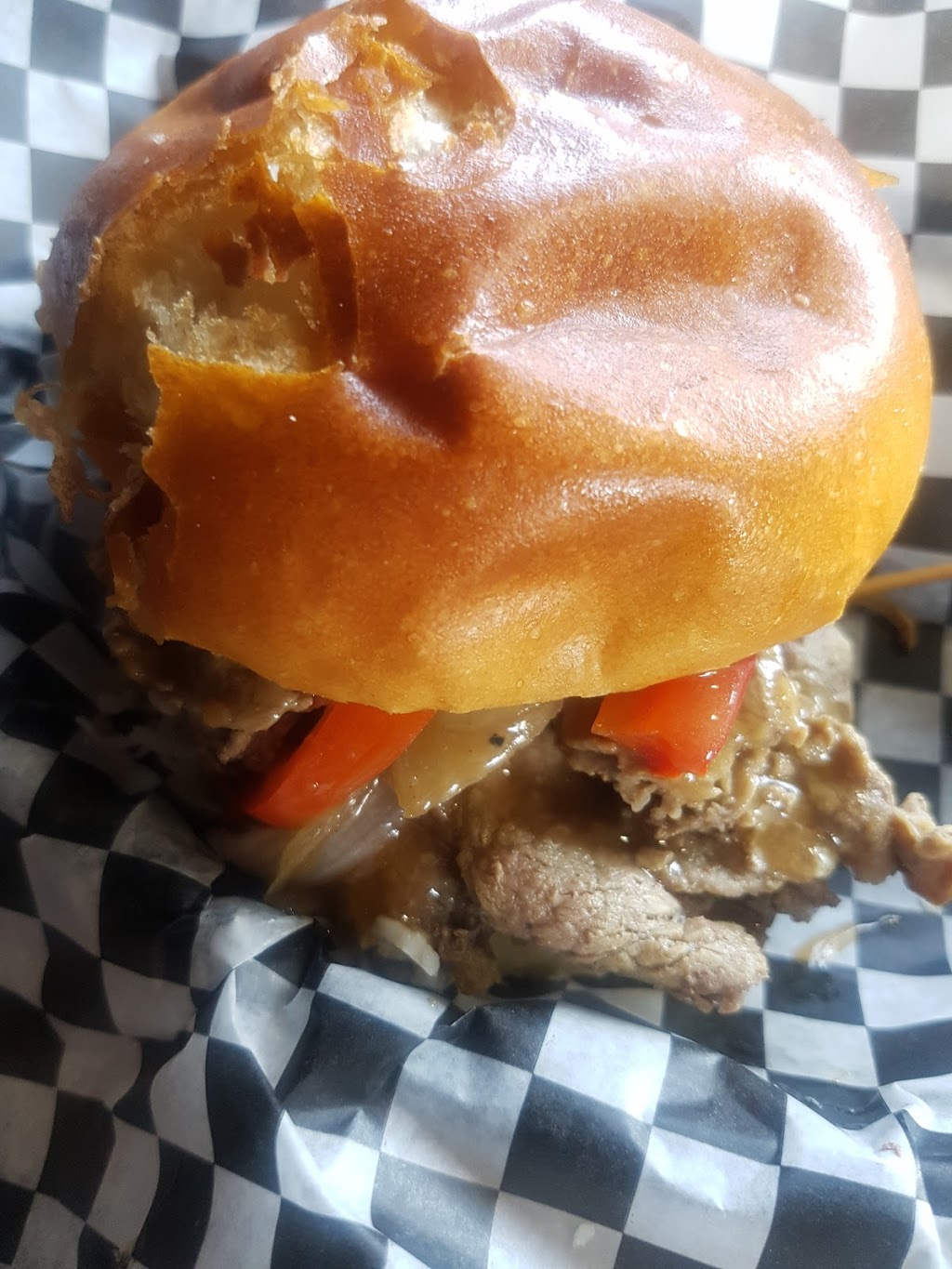 Mommaz Boyz | 454 First Ave, Welland, ON L3C 6A7, Canada | Phone: (905) 735-8388
