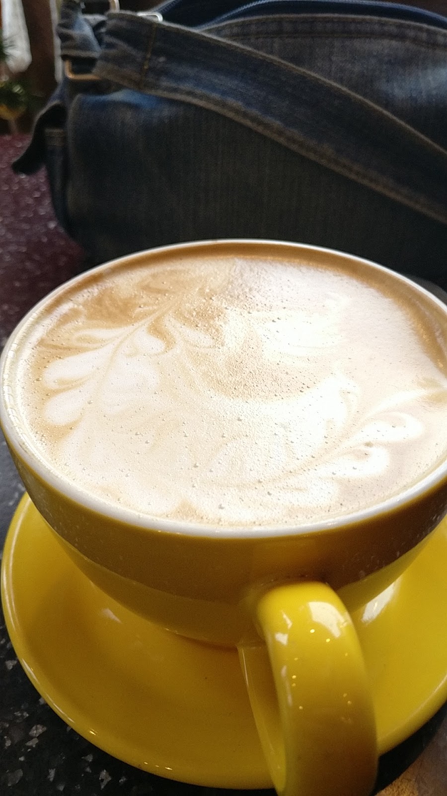 Blenz Coffee | 19800 Lougheed Hwy #310, Pitt Meadows, BC V3Y 2W1, Canada | Phone: (604) 460-9284