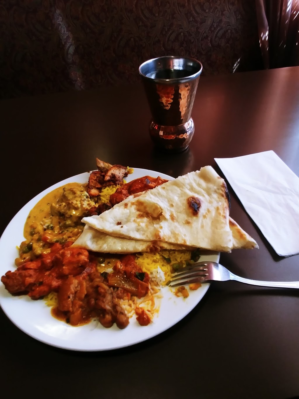 New Indian Village | 320 Manning Crossing NW, Edmonton, AB T5A 5A1, Canada | Phone: (780) 473-7777