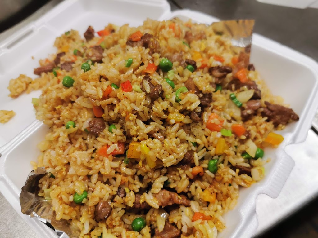 Best Friend Chinese Restaurant 老友记厨房 | 888 Dundas St E, Mississauga, ON L4Y 4H5, Canada | Phone: (905) 848-2010