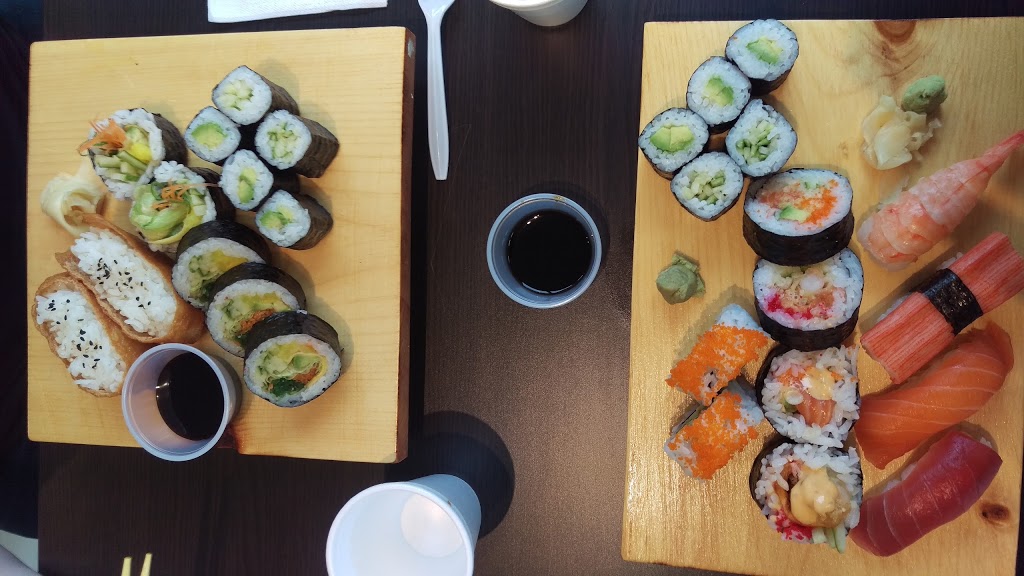 Maki Maki Japanese Restaurant | 2071 Rte Marie-Victorin, Varennes, QC J3X 1R3, Canada | Phone: (450) 985-4985