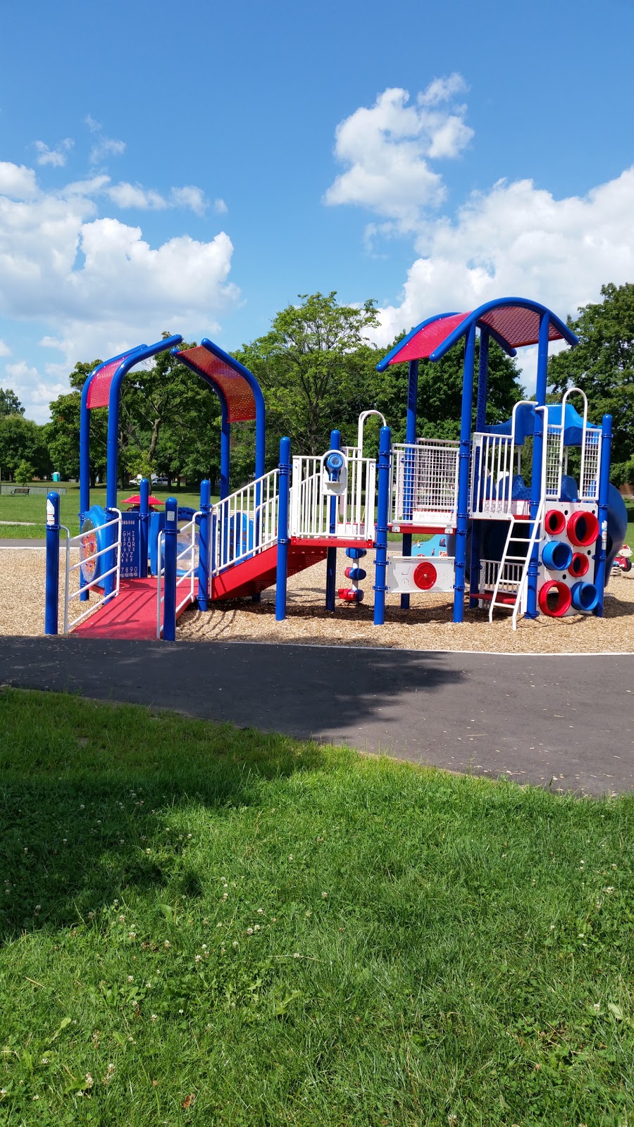 Lambeth Centennial Park | 7112 Beattie St, London, ON N6P 1A2, Canada | Phone: (519) 661-4980