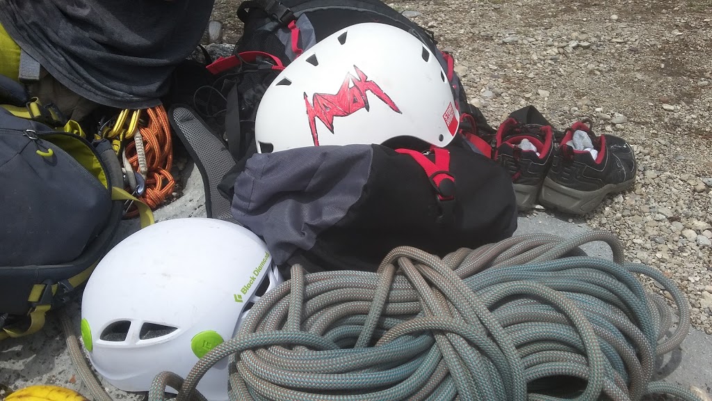 Calgary Climbing Centre Chinook | 7130 Fisher Rd SE, Calgary, AB T2H 0W3, Canada | Phone: (403) 252-6778