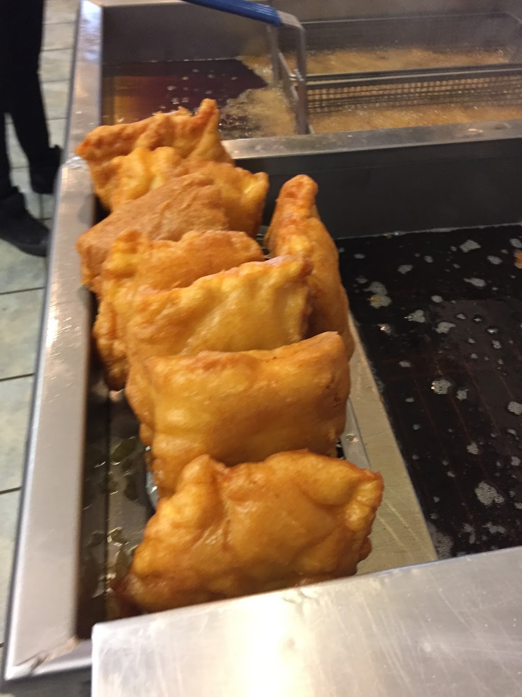 Riverside Grill | 65 Queen St N, Bolton, ON L7E 1C1, Canada | Phone: (905) 857-3209