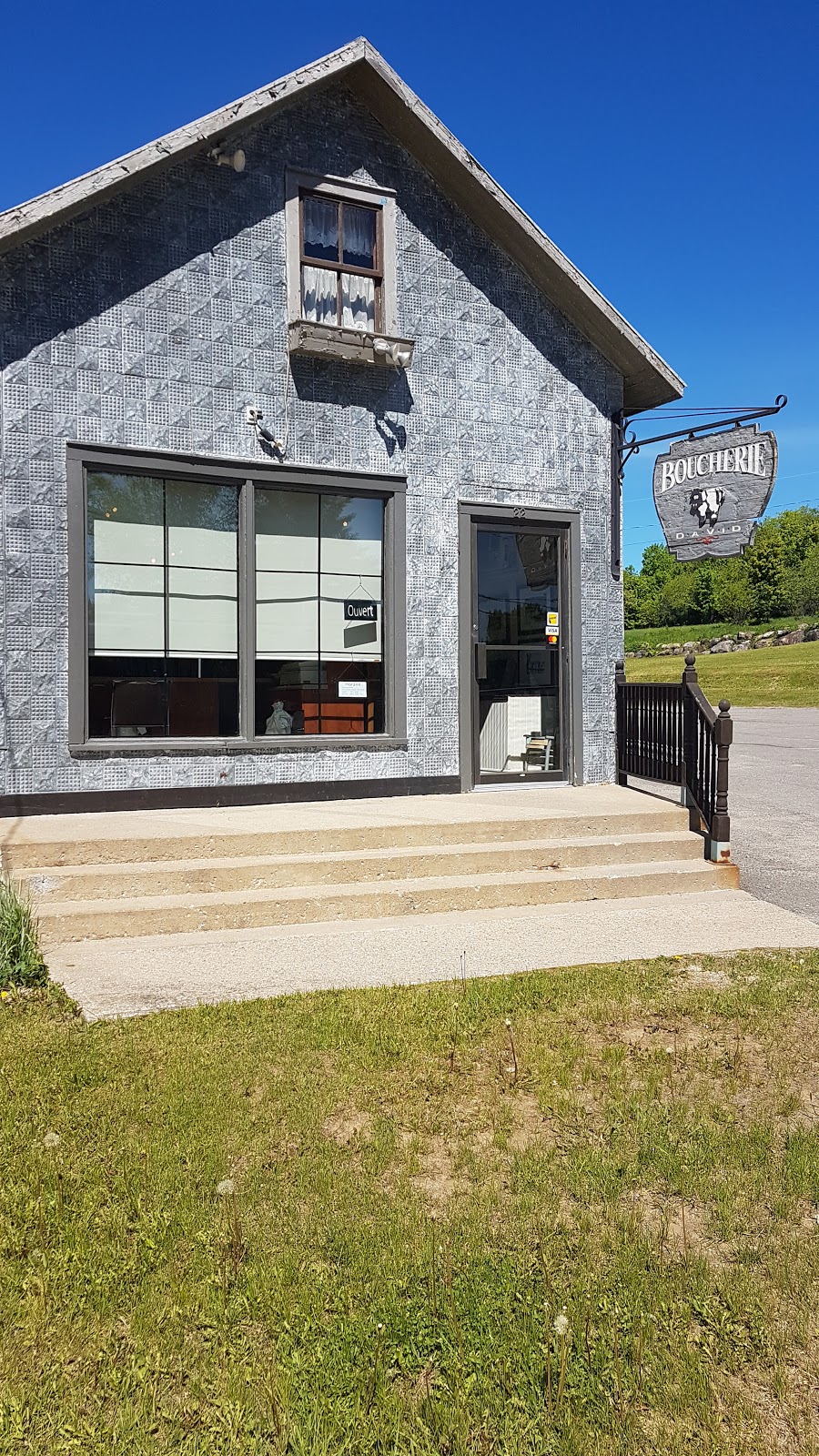 Boucherie David | 22 Rue Principale, Chénéville, QC J0V 1E0, Canada | Phone: (819) 428-3125