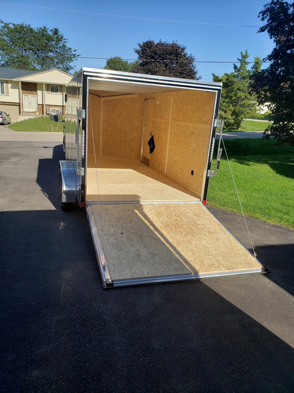 Glamping RV & Enclosed Trailer Rentals | Bishopgates Road, King St, Burford, ON N0E 1A0, Canada | Phone: (519) 755-6569