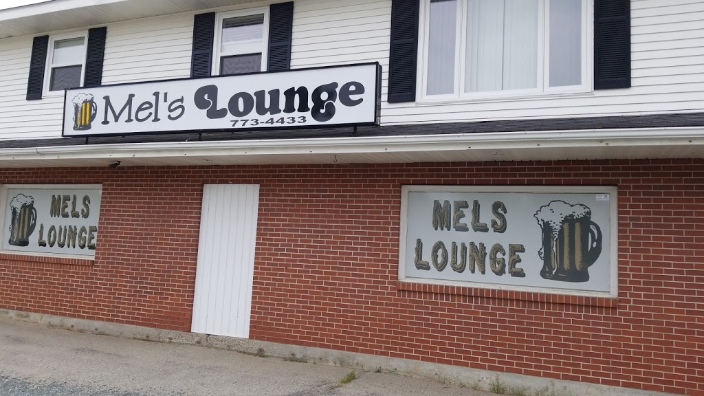 Mels Lounge | restaurant | 1050 Water St, Miramichi, NB E1N 4C5, Canada | 5067734433 OR +1 506-773-4433