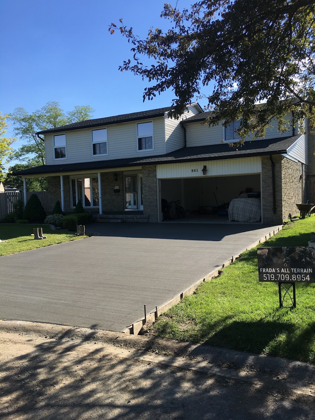 Paracan Ltd | 696 Wharncliffe Rd S #5, London, ON N6J 2N4, Canada | Phone: (866) 727-2226