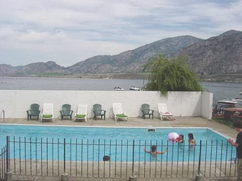 Falcon Resort | 7106 Main St, Osoyoos, BC V0H 1V3, Canada | Phone: (250) 495-7544