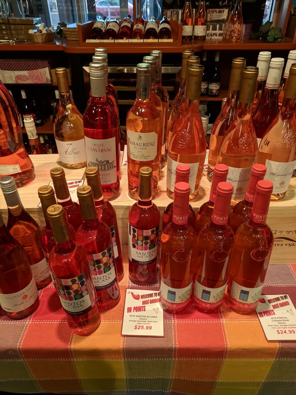 Vines-Riverbend Wine Merchants | 2331 Rabbit Hill Rd NW, Edmonton, AB T6R 3L6, Canada | Phone: (780) 434-9444