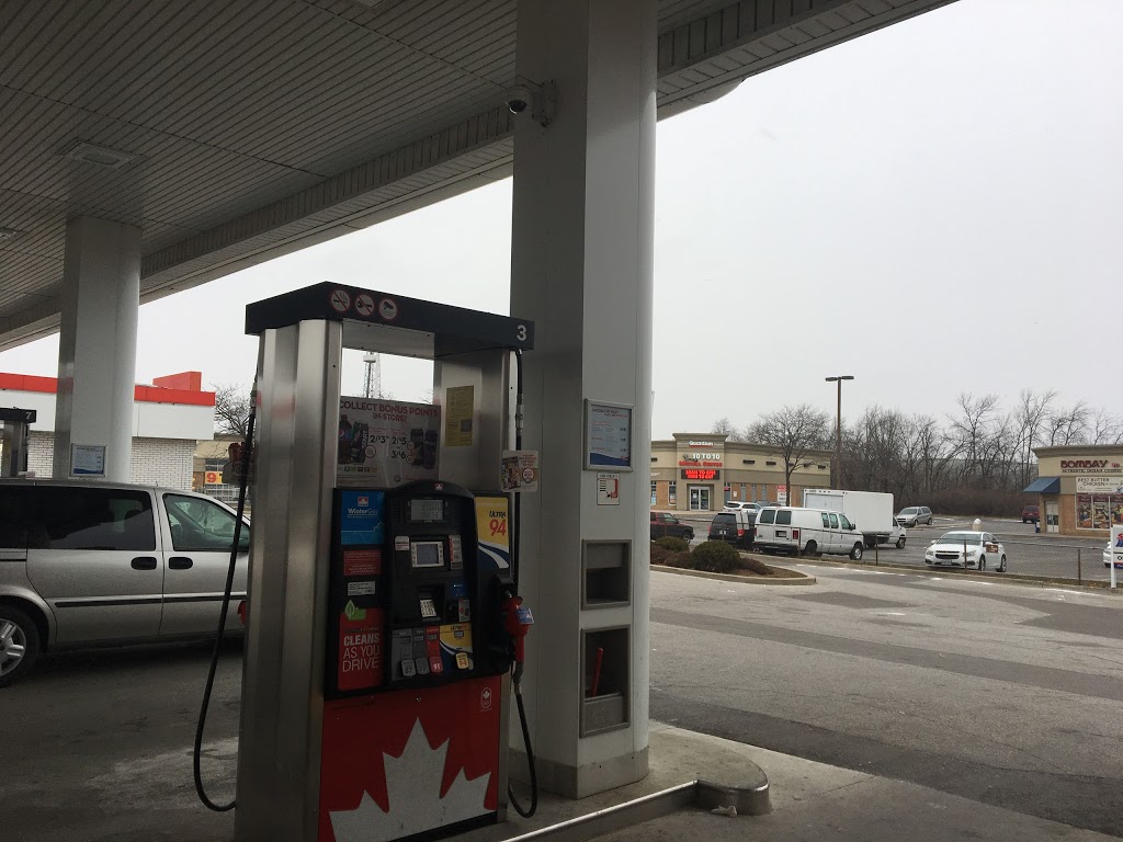 Petro-Canada | 3011 Wolfedale Rd, Mississauga, ON L5C 1V8, Canada | Phone: (905) 270-1797