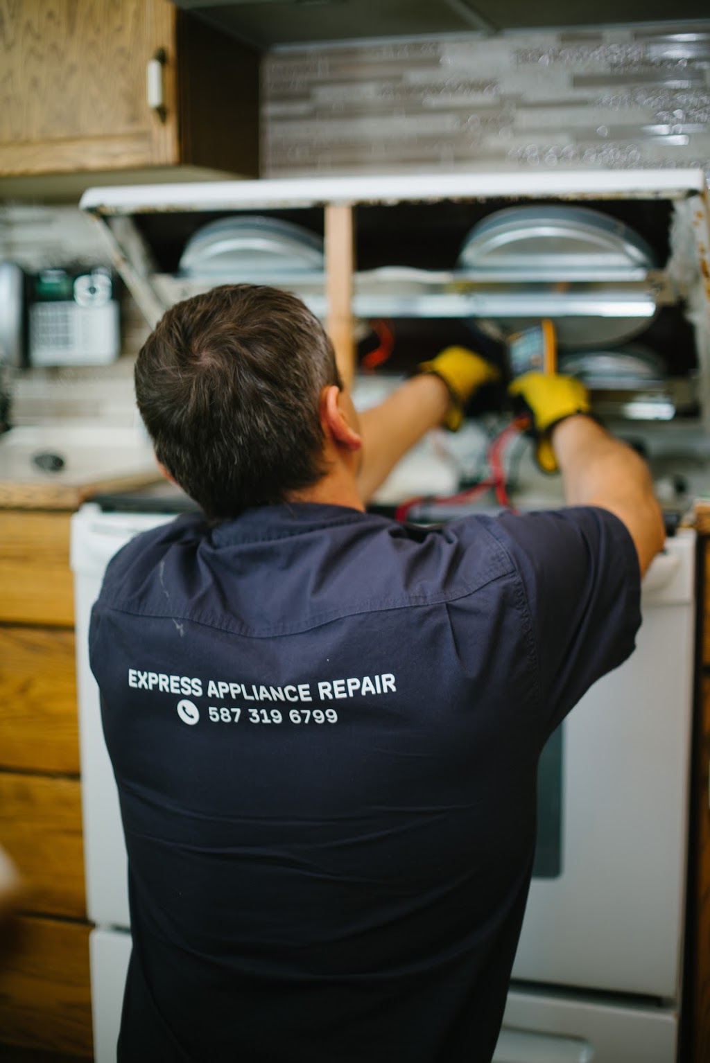 Express Appliance Repair | 155 Mt Robson Cir SE, Calgary, AB T2Z 2C1, Canada | Phone: (587) 319-6799