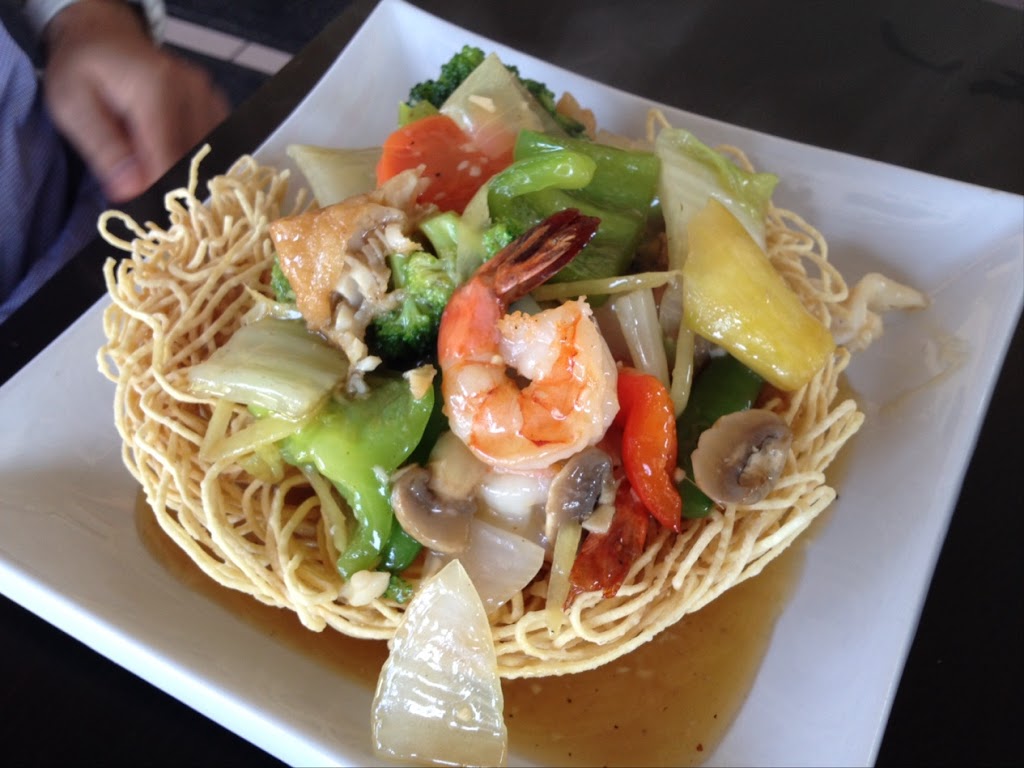 Lotus Island Vietnamese Eatery - 1381 Lakeshore Rd E #1, Mississauga ...