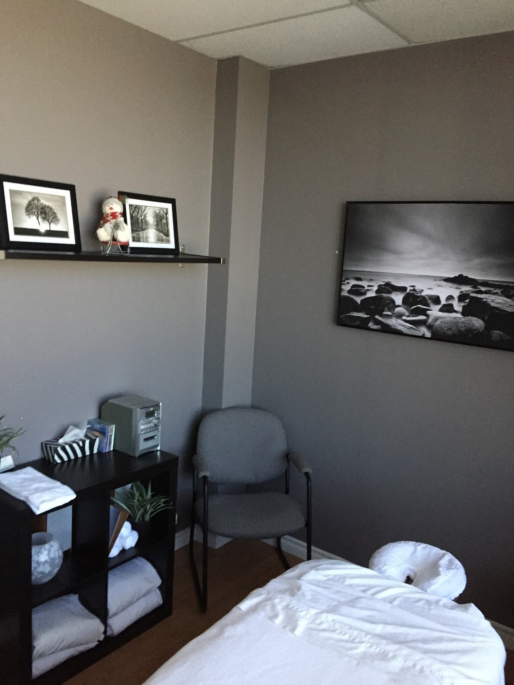 Ashgrove Family Massage & Wellness | 6633 York Regional Rd 7 Suite 304, Markham, ON L3P 7P2, Canada | Phone: (905) 201-2816