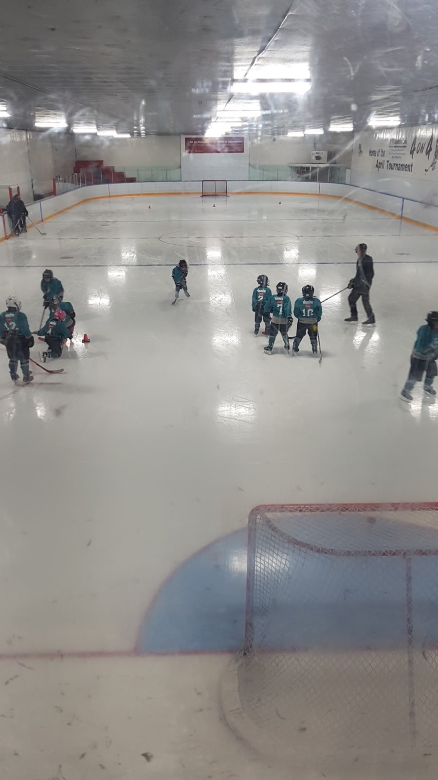 Deuvilles Rink | 50 Harmony Rd, Truro, NS B2N 4X8, Canada | Phone: (902) 893-9651