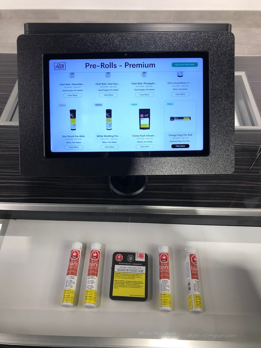 One Plant Cannabis Dispensary - Peterborough | 999 Lansdowne St W, Peterborough, ON K9J 8N2, Canada | Phone: (705) 743-1884