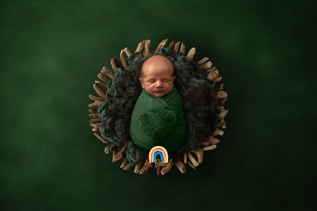 Hi, Baby! Winnipeg Newborn & Family Photography | 55 Paul Martin Dr, Winnipeg, MB R2C 5M4, Canada | Phone: (204) 223-7130