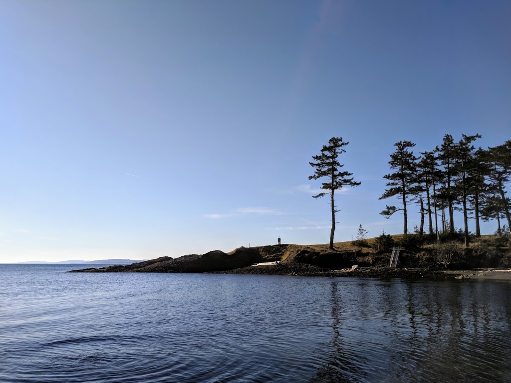 Gowland Point Ocean Access | Gowland Point Rd, Pender Island, BC V0N 2M3, Canada