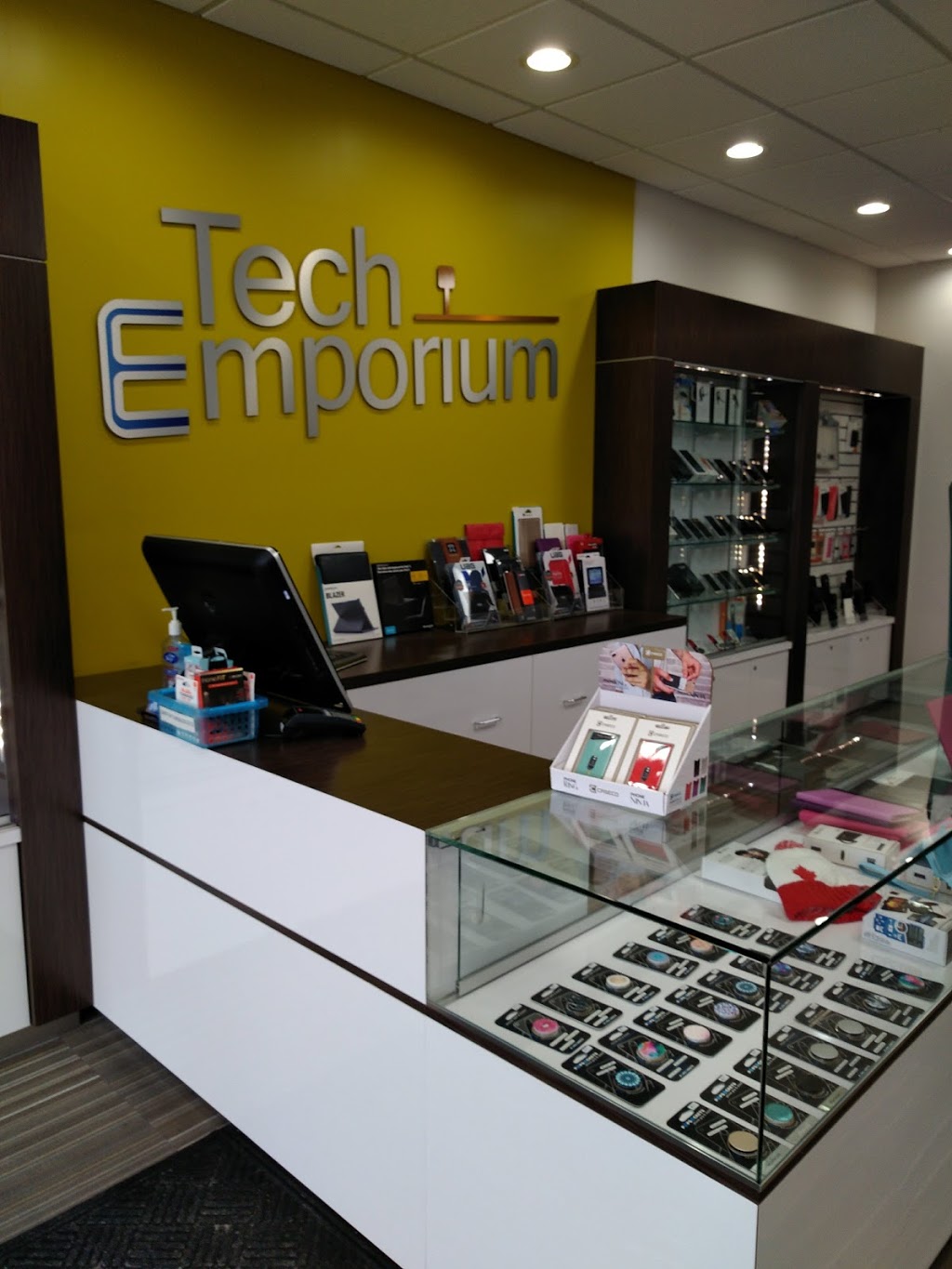 Tech Emporium | 1435 Plains Rd E #3, Burlington, ON L7R 3P9, Canada | Phone: (905) 592-1573