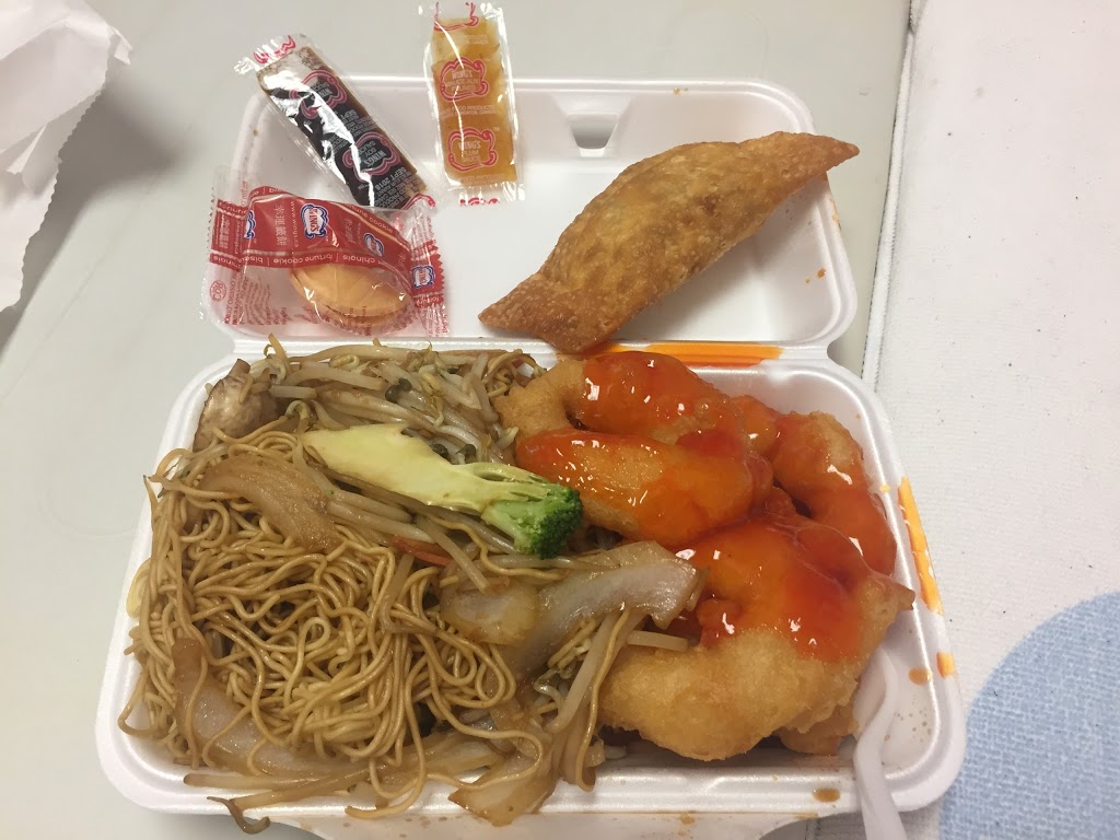Yangs Chinese Restaurant | 420 Leacock Dr, Barrie, ON L4N 5G5, Canada | Phone: (705) 503-3474