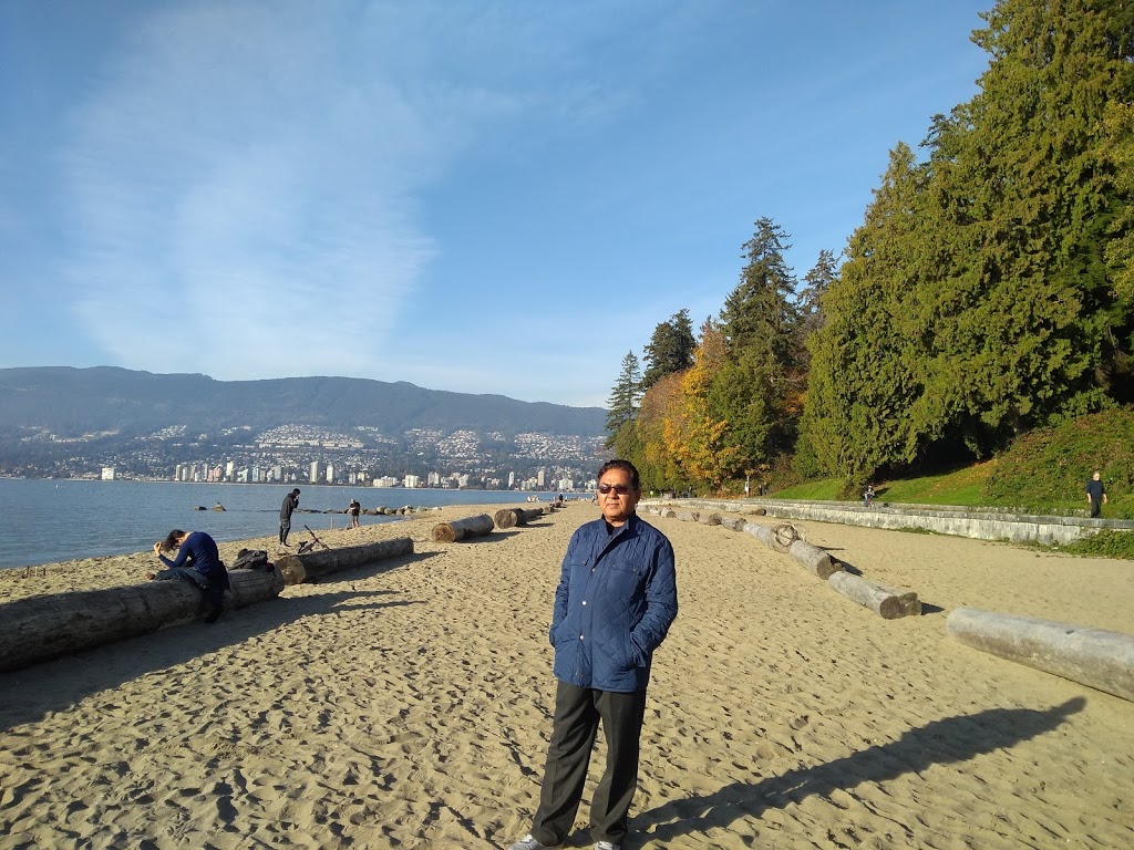 Zeus Beach | Burrard Inlet, Vancouver, BC, Canada | Phone: (778) 668-5532