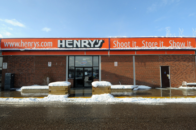Henrys | 110 Park Pl Blvd, Barrie, ON L4N 6P1, Canada | Phone: (705) 720-2300
