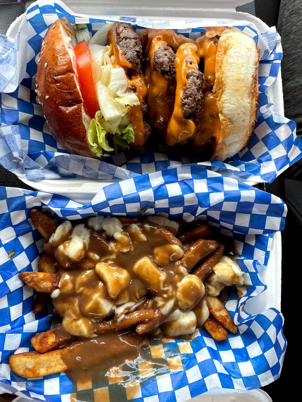 Jonnys Cookhouse and Ice Cream Shop | 4287 Evangeline Trail, Berwick, NS B0P 1E0, Canada | Phone: (902) 375-3033