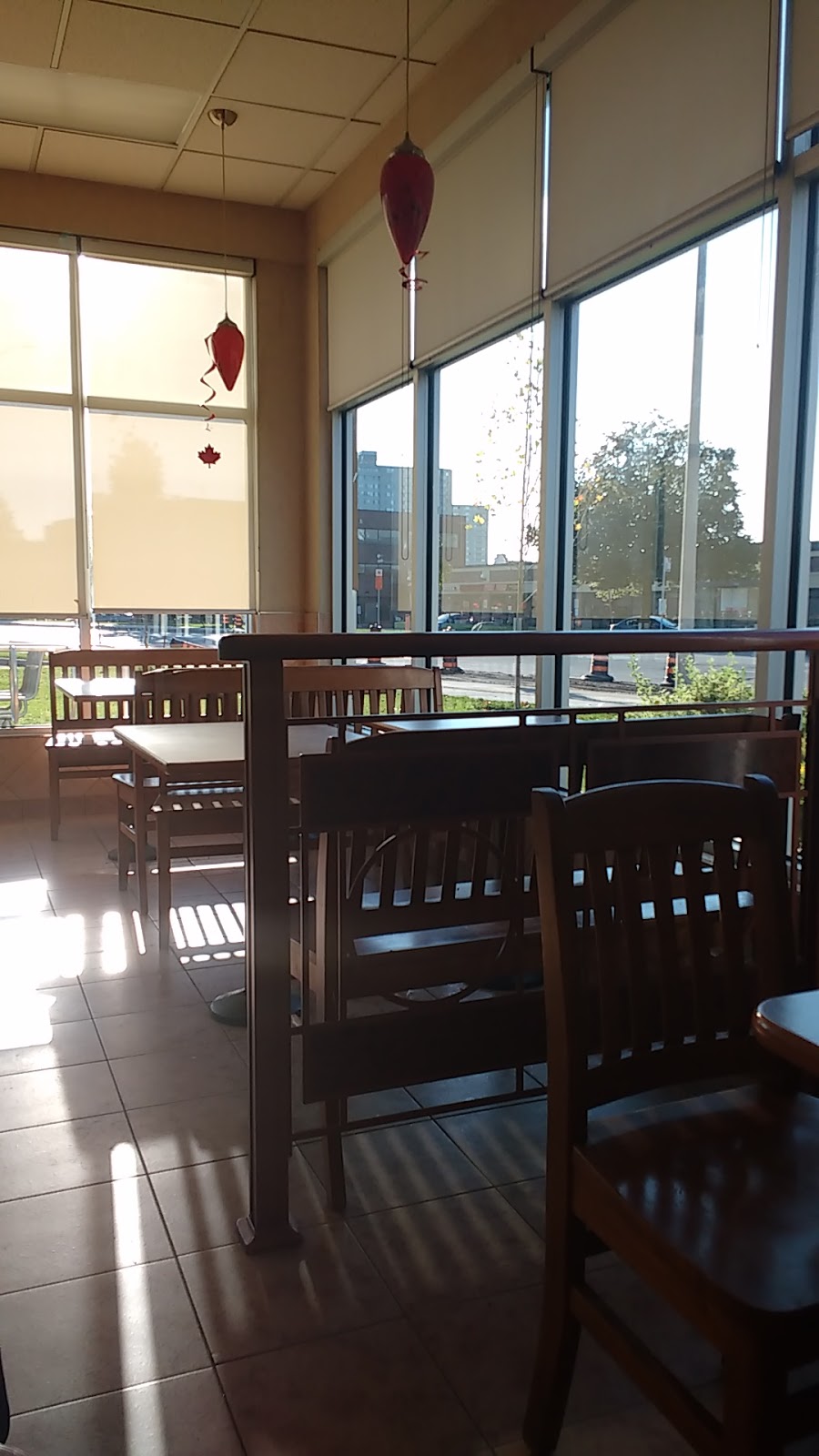 Pizza Pizza | 1338 Richmond Rd, Ottawa, ON K2B 8L4, Canada | Phone: (613) 737-1111