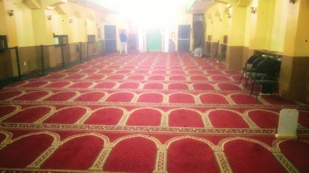 Masjid Omar Bin Al-Khattab | 232 Parliament St, Toronto, ON M5A 2Z4, Canada | Phone: (416) 861-9288