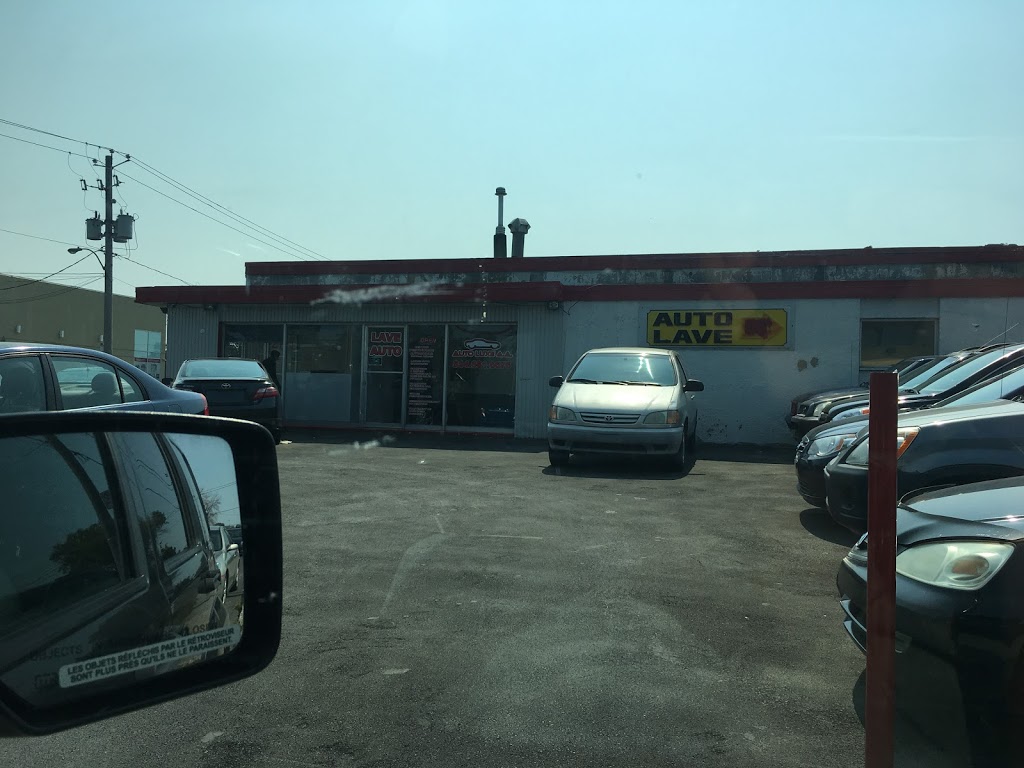 Lave Auto Regent | 2111 Rue Régent, Saint-Hubert, QC J4T 1G1, Canada | Phone: (450) 445-8155