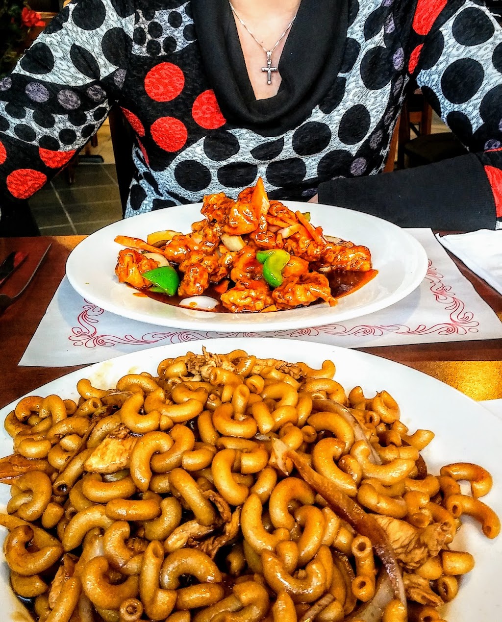Lanterne Rouge | 3280 Ch Ste-Foy, Québec, QC G1X 1S1, Canada | Phone: (418) 651-6578
