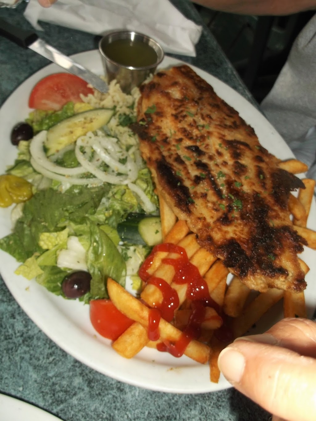 Quebec Pizzeria | 560 Rang Notre-Dame, Saint-Chrysostome, QC J0S 1R0, Canada | Phone: (450) 826-0763