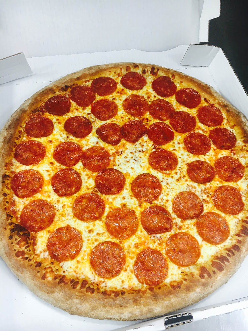 Papa Johns Pizza | 1085 Kingston Rd, Toronto, ON M4L 1S4, Canada | Phone: (416) 699-6669