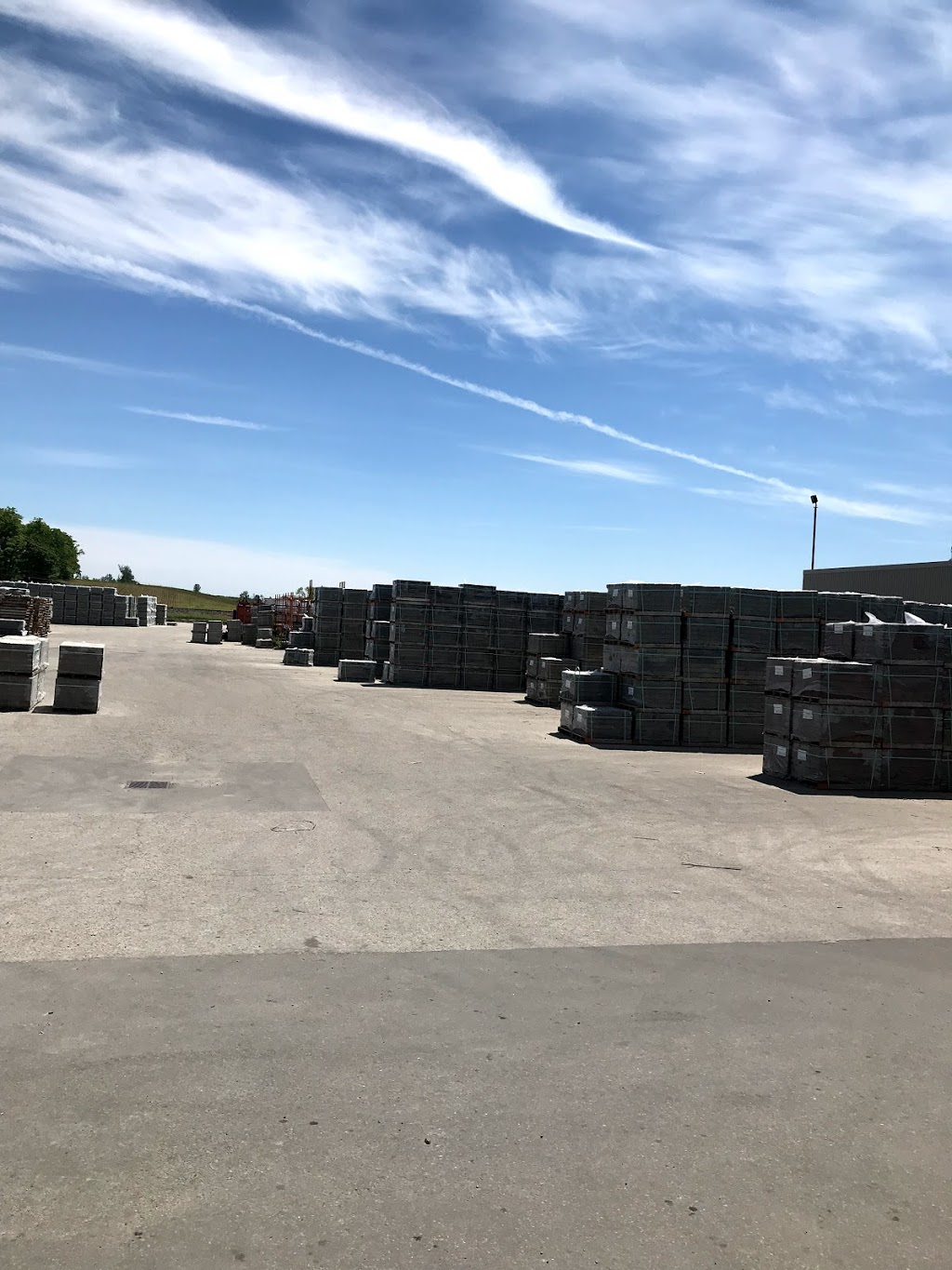 Permacon Cambridge | 1081 Rife Rd, Cambridge, ON N1R 5S3, Canada | Phone: (519) 740-6000