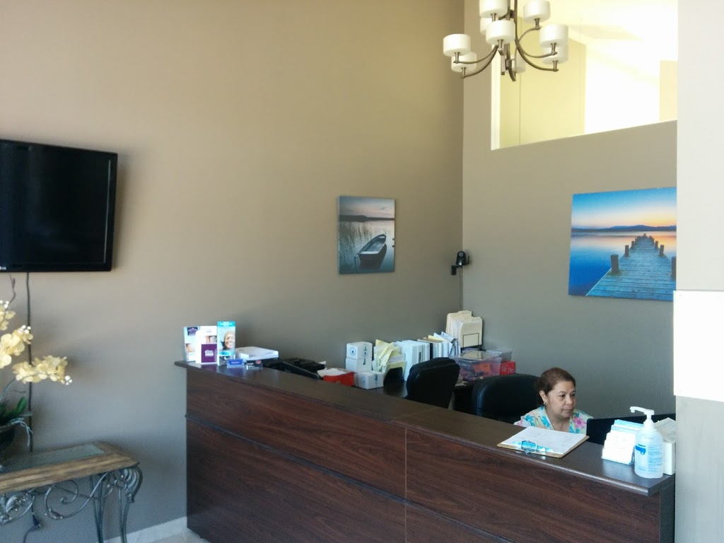 Churchill Glen Dental | 3020 Thomas St Unit A302, Mississauga, ON L5M 0R4, Canada | Phone: (905) 858-3368