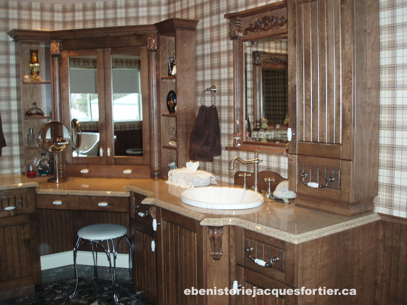 Ebénisterie Jacques Fortier Inc | 545 Rue Daviau, Les Cèdres, QC J7T 1H5, Canada | Phone: (450) 452-4267