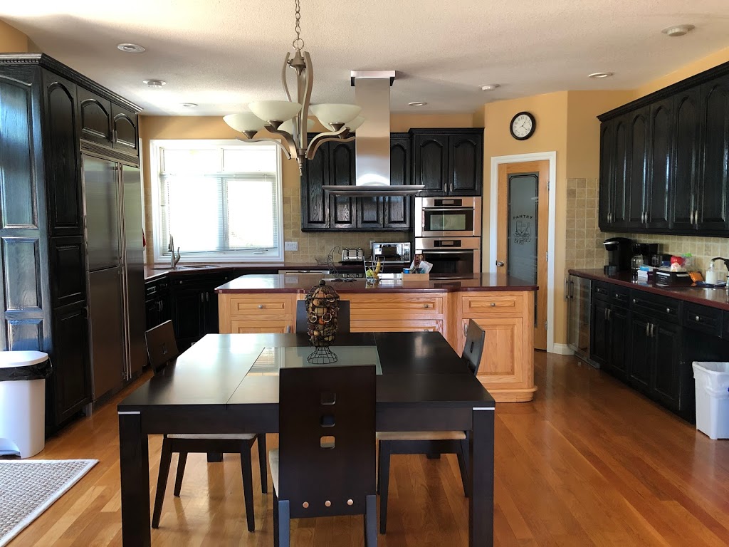 Bonne Nuit Bed & Breakfast | 4604 McDougall Dr, Smoky Lake, AB T0A 3C0, Canada | Phone: (780) 880-0101