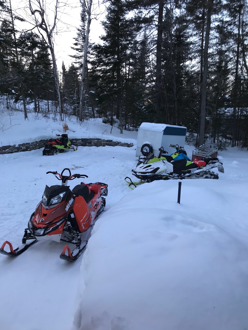 Aux Rêveries Cool | 4 Chem. du Lac-Miquet, Lamarche, QC G0W 1X0, Canada | Phone: (418) 481-1919