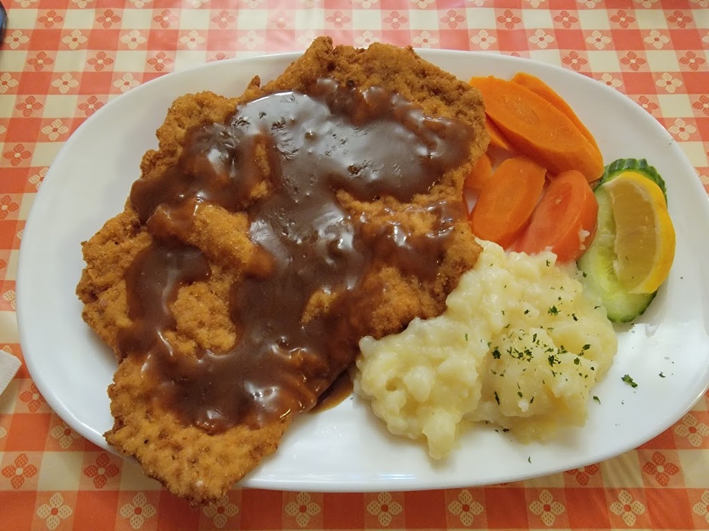 My Place Restaurant | 2 Main St W, Smiths Falls, ON K7A 1M6, Canada | Phone: (613) 284-4696